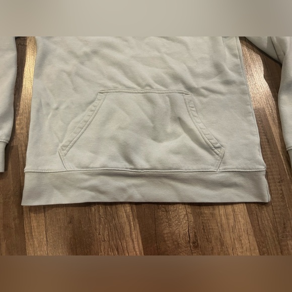 * 🤑💰🤑 3/$10.00 budle item 🤑💰🤑 Women’s Columbia Pullover Sweatshirt - Picture 7 of 8